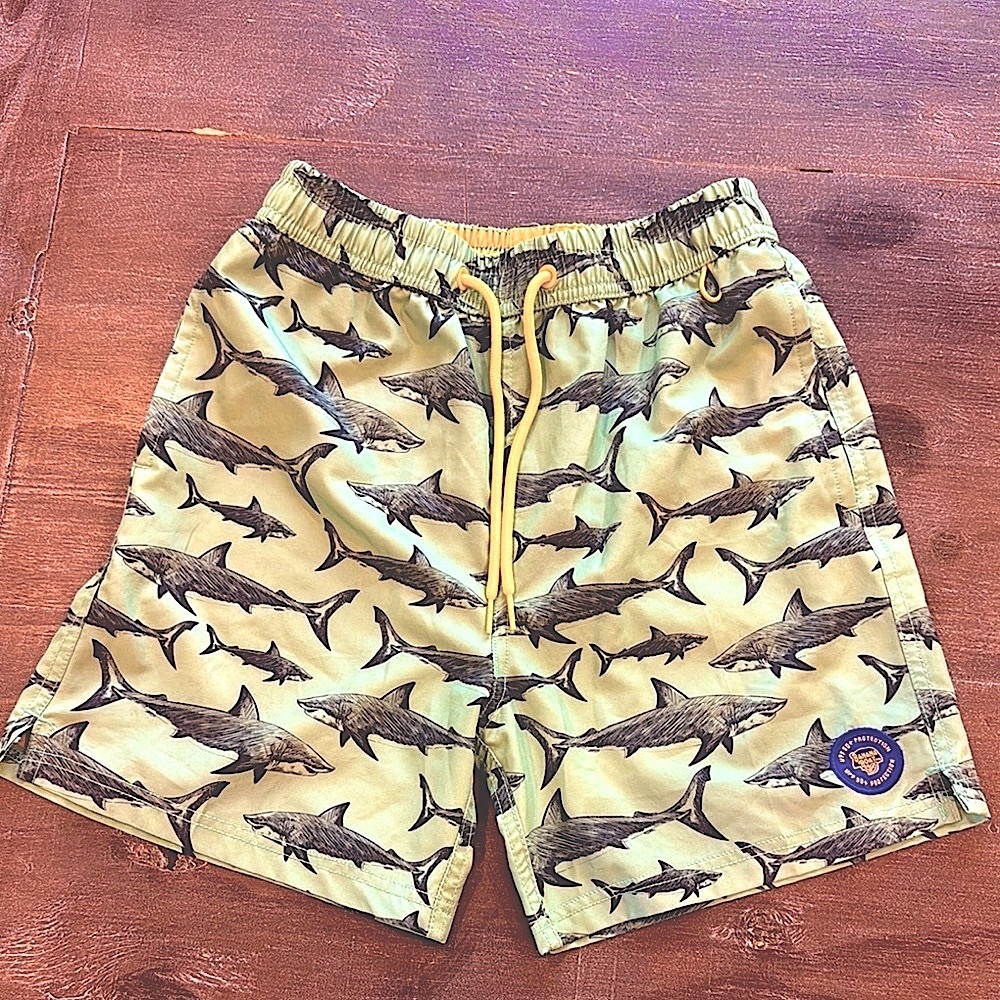 Banana Boat Shark Print Boys Swim Trunks Shorts Green Size Large Lined Pockets